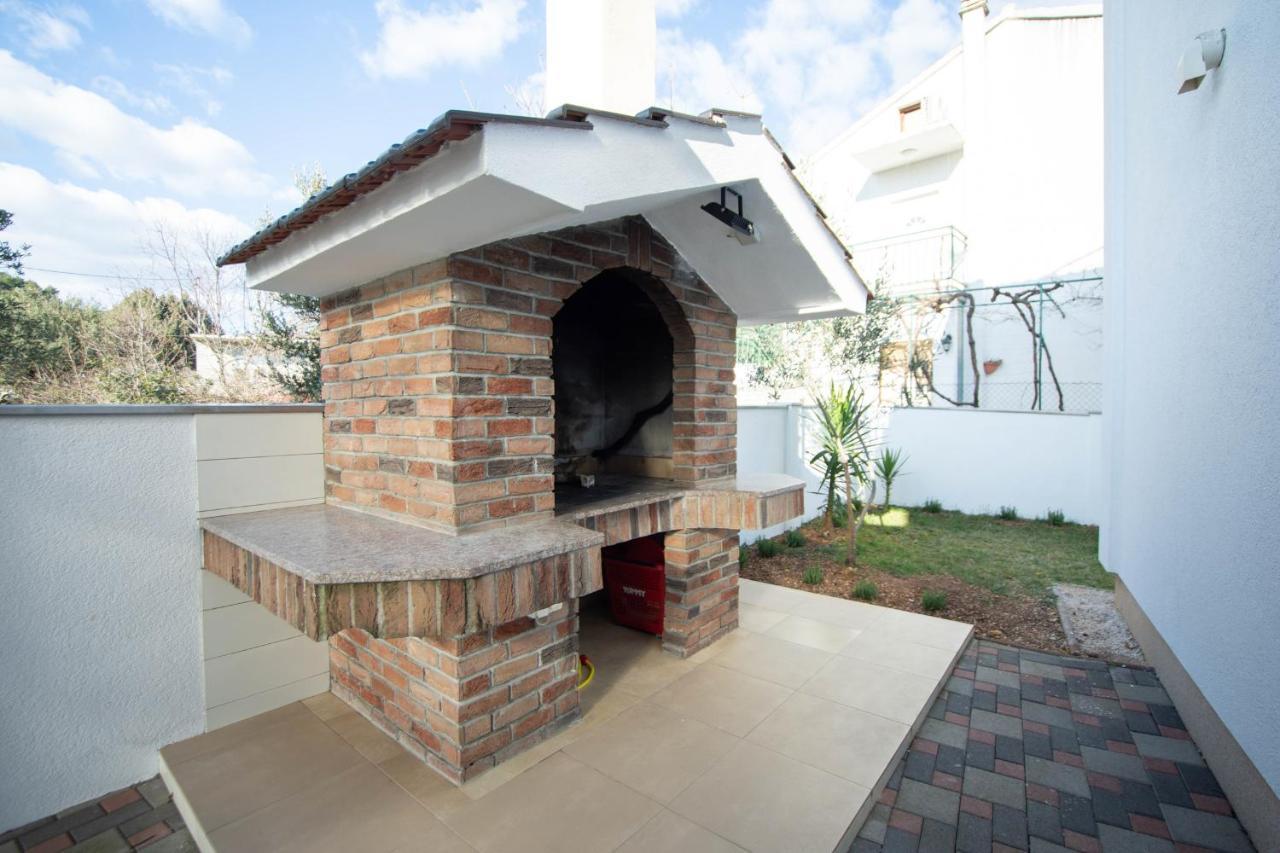 Luxury Villa Ivana Marina Ngoại thất bức ảnh