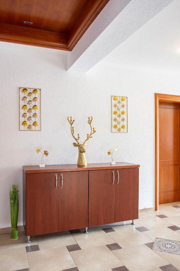 Luxury Villa Ivana Marina Ngoại thất bức ảnh