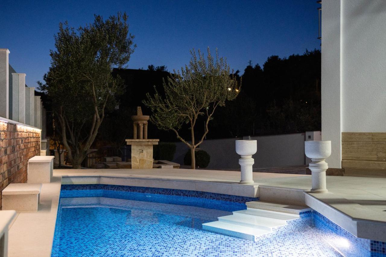 Luxury Villa Ivana Marina Ngoại thất bức ảnh
